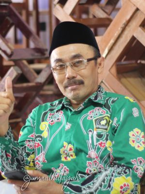 Drs. H. Ujang Muksin